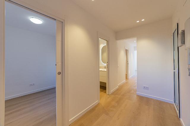 Imagen 21 Inmueble 296748 - Piso en venta en Barcelona / Plaça Dr. Modrego - Felip ll