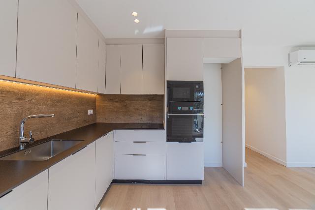 Imagen 2 Inmueble 296748 - Piso en venta en Barcelona / Plaça Dr. Modrego - Felip ll