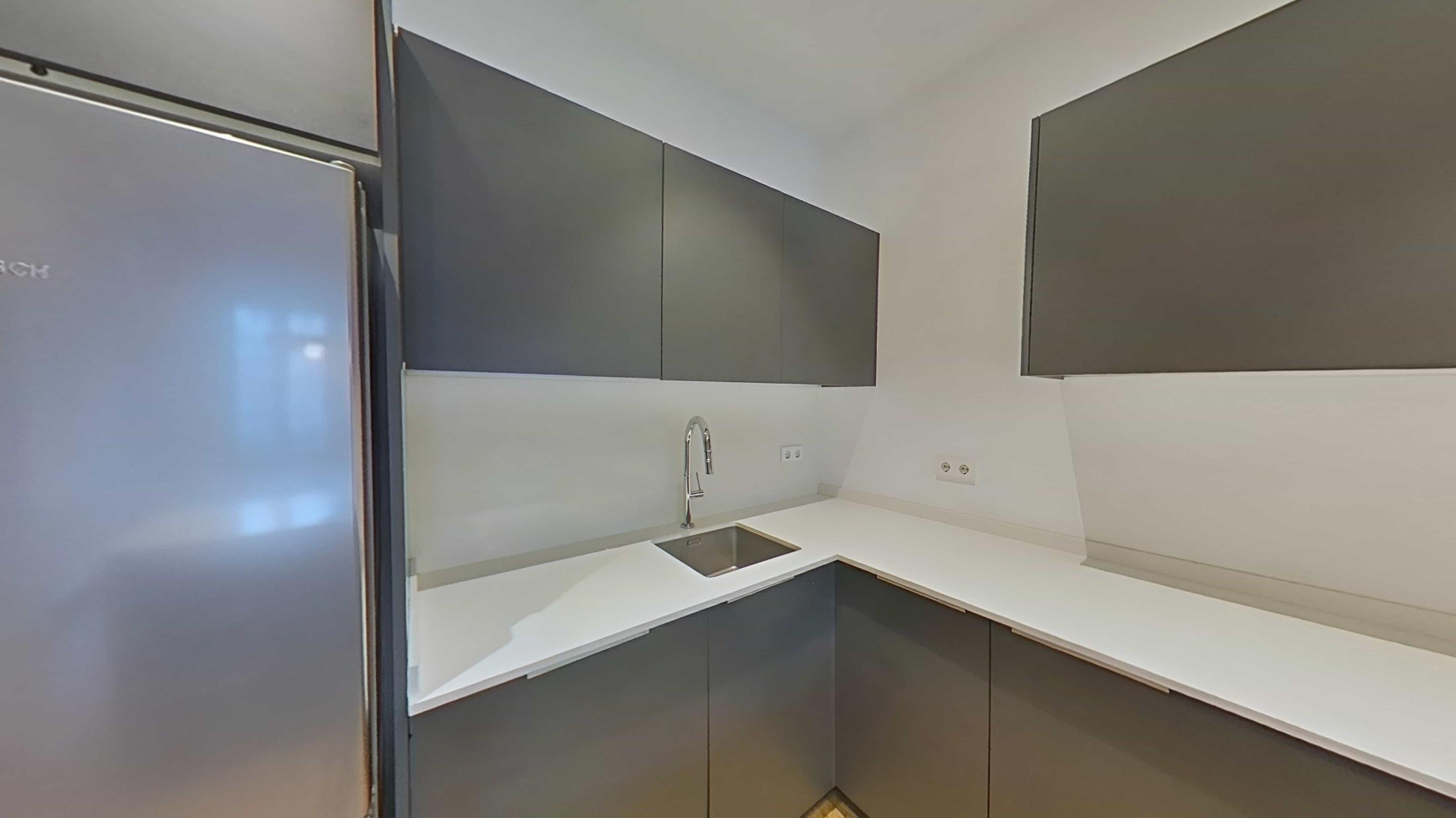 Imagen 6 Piso en venta en Barcelona / Entença - Paral.lel