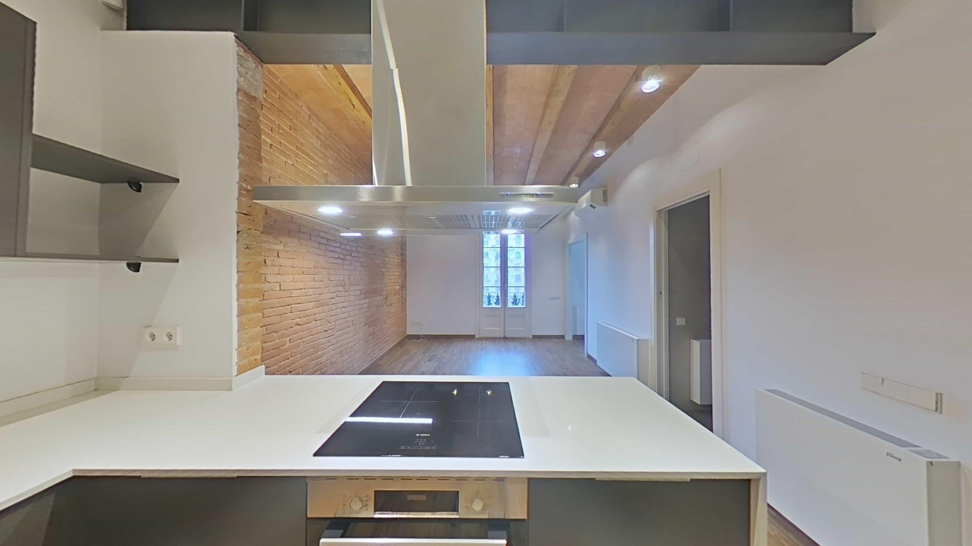 Imagen 5 Piso en venta en Barcelona / Entença - Paral.lel