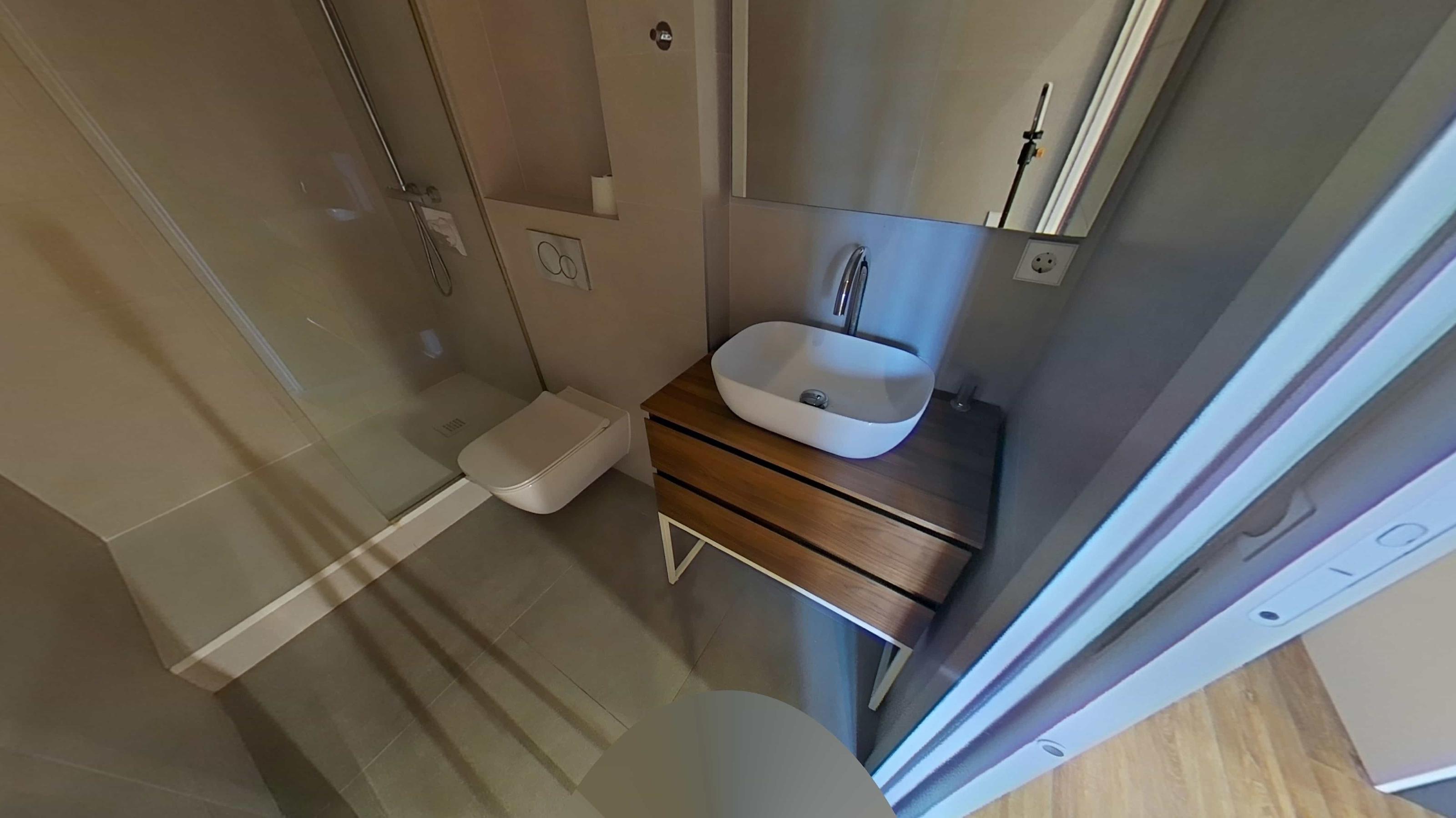 Imagen 11 Piso en venta en Barcelona / Entença - Paral.lel