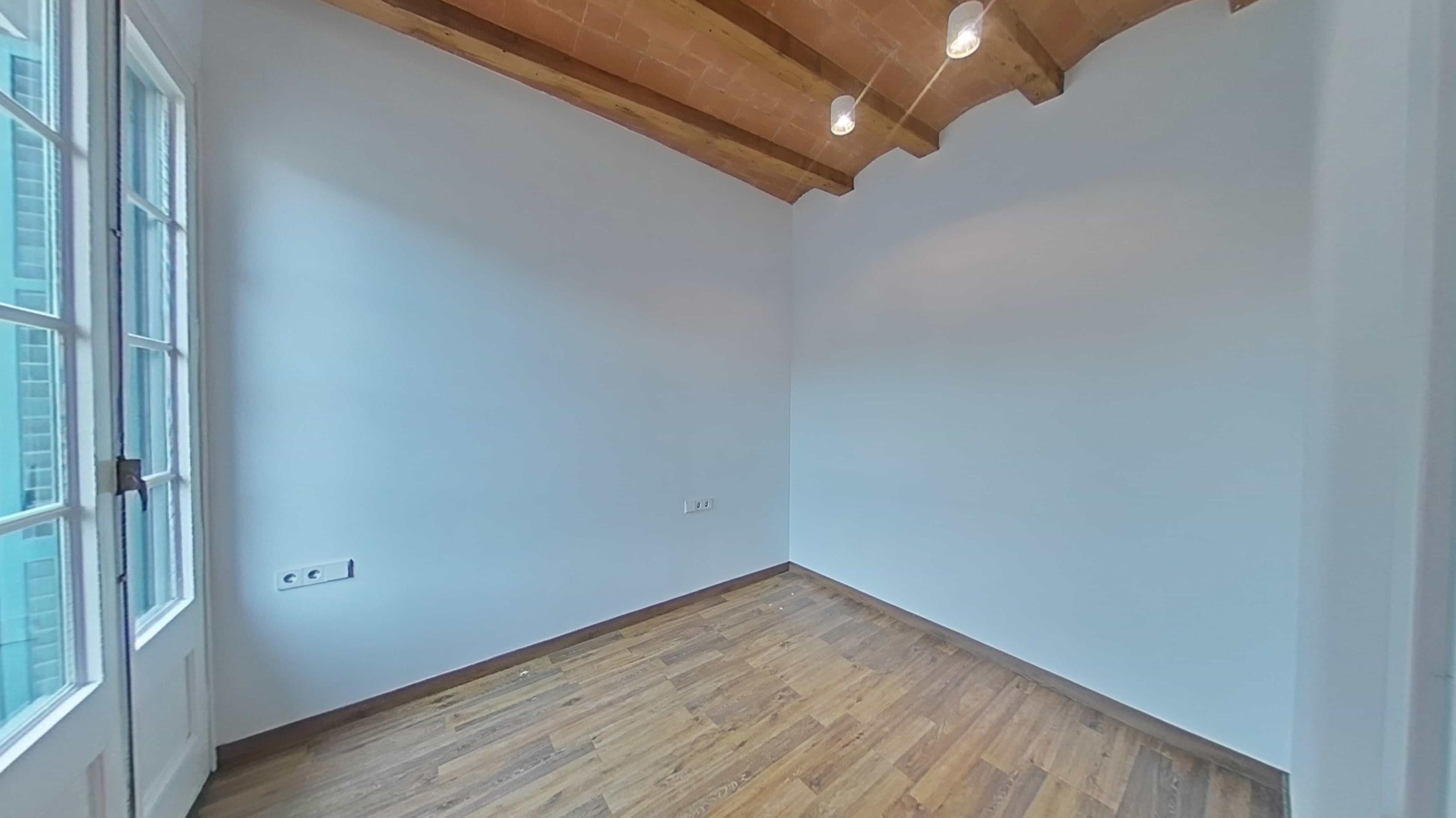 Imagen 28 Piso en venta en Barcelona / Entença - Paral.lel