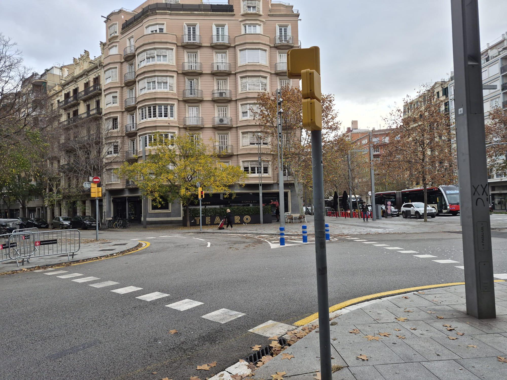 Imagen 37 Piso en venta en Barcelona / Entença - Paral.lel