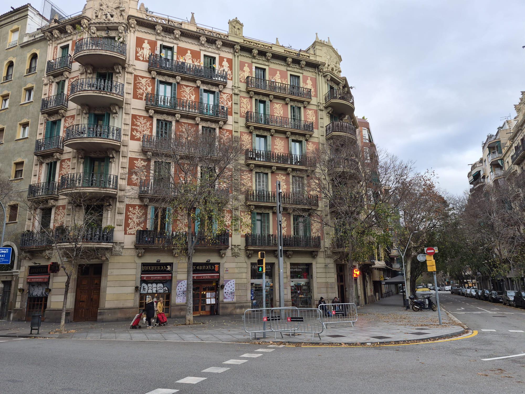 Imagen 35 Piso en venta en Barcelona / Entença - Paral.lel