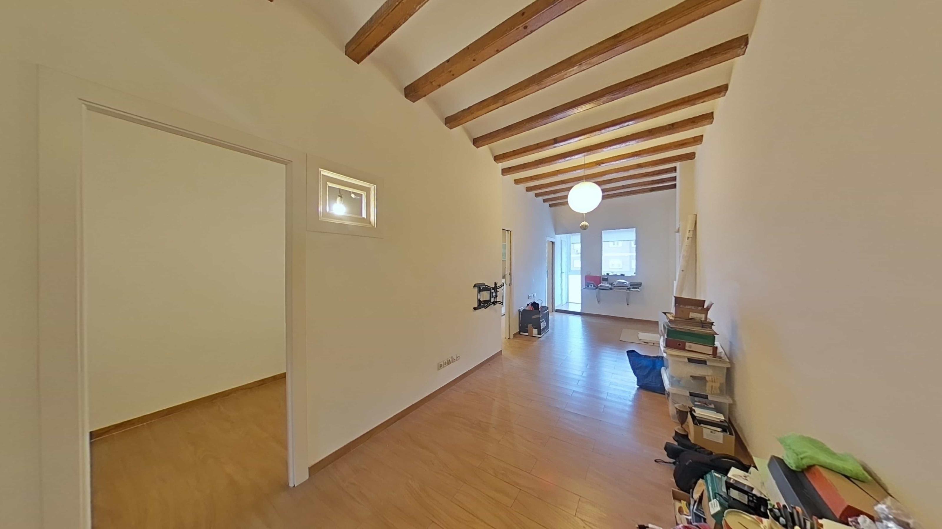 Imagen 1 Piso en venta en Barcelona / Calle Muntanya - Besalu