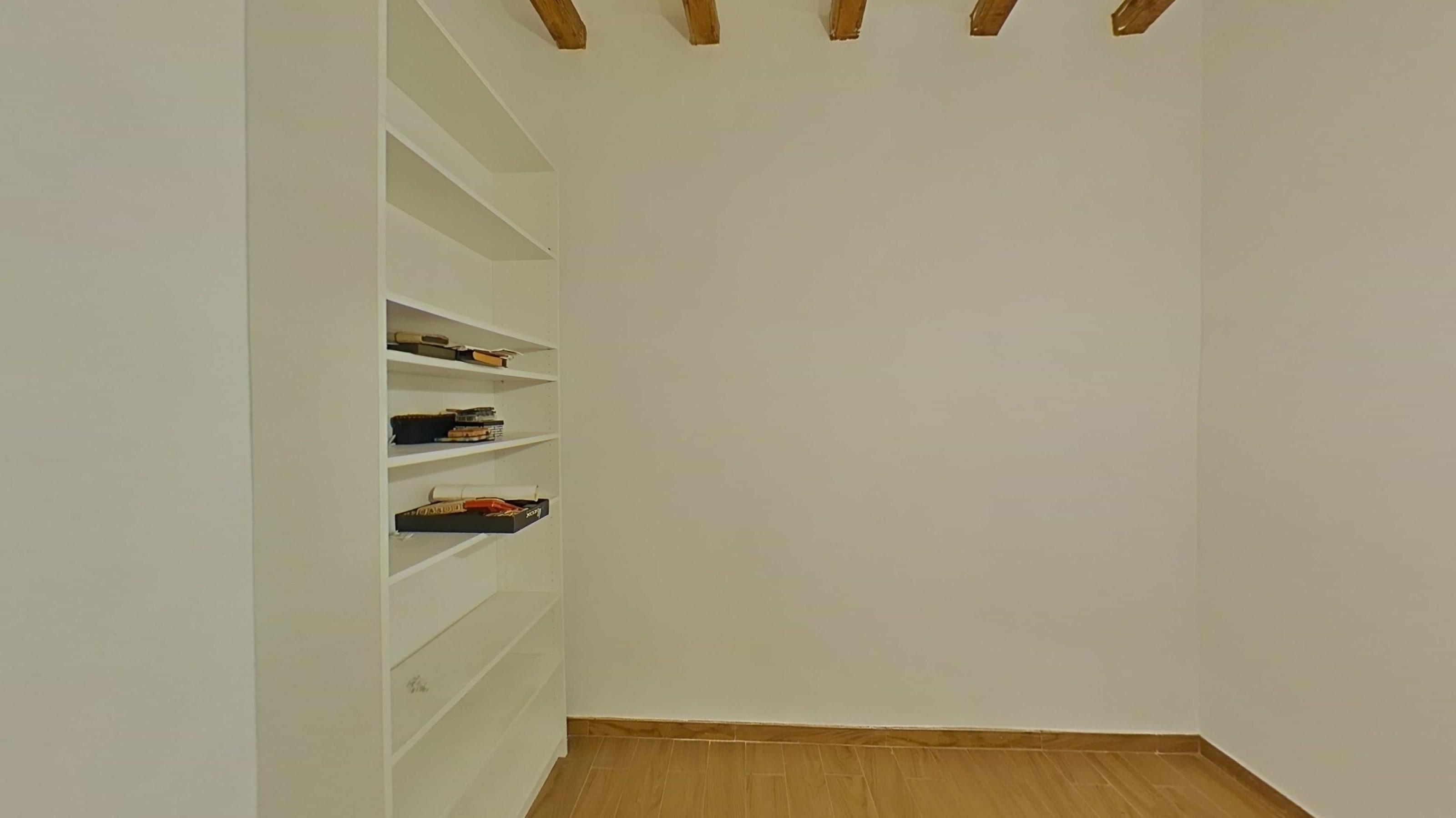 Imagen 12 Piso en venta en Barcelona / Calle Muntanya - Besalu