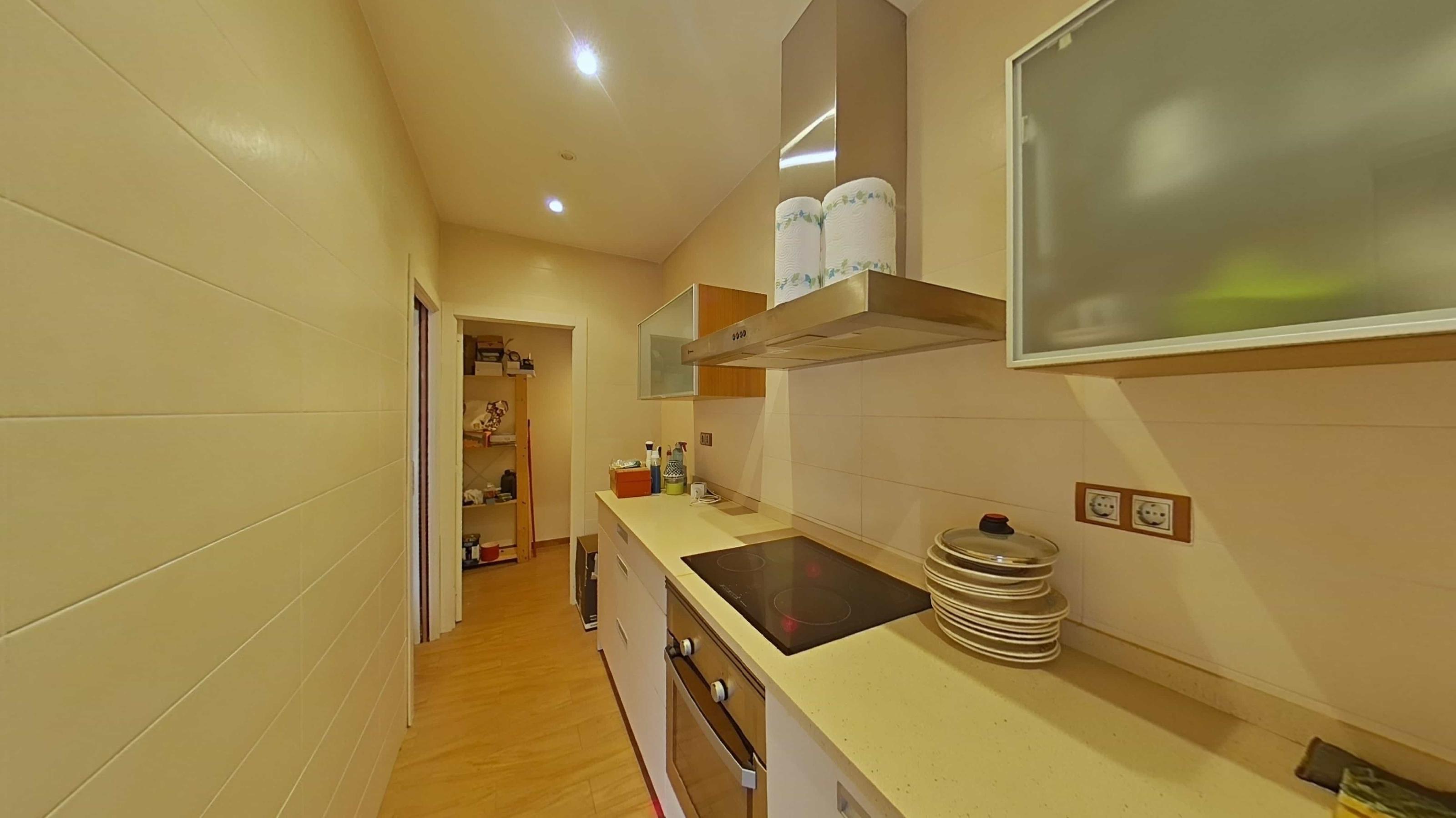 Imagen 24 Piso en venta en Barcelona / Calle Muntanya - Besalu