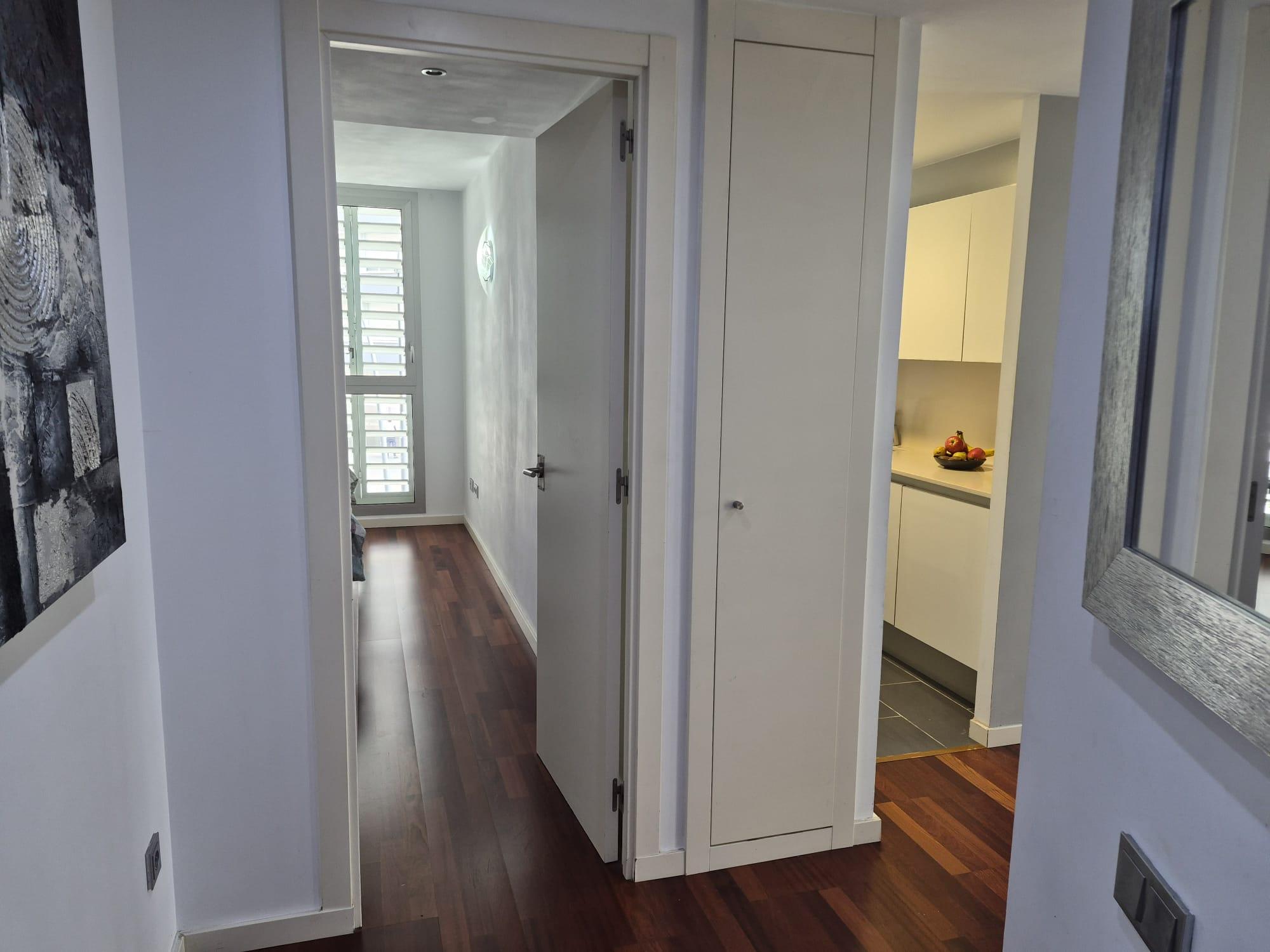 Imagen 10 Piso en venta en Barcelona / Dr. Aiguader - Pg Joan de Borbó