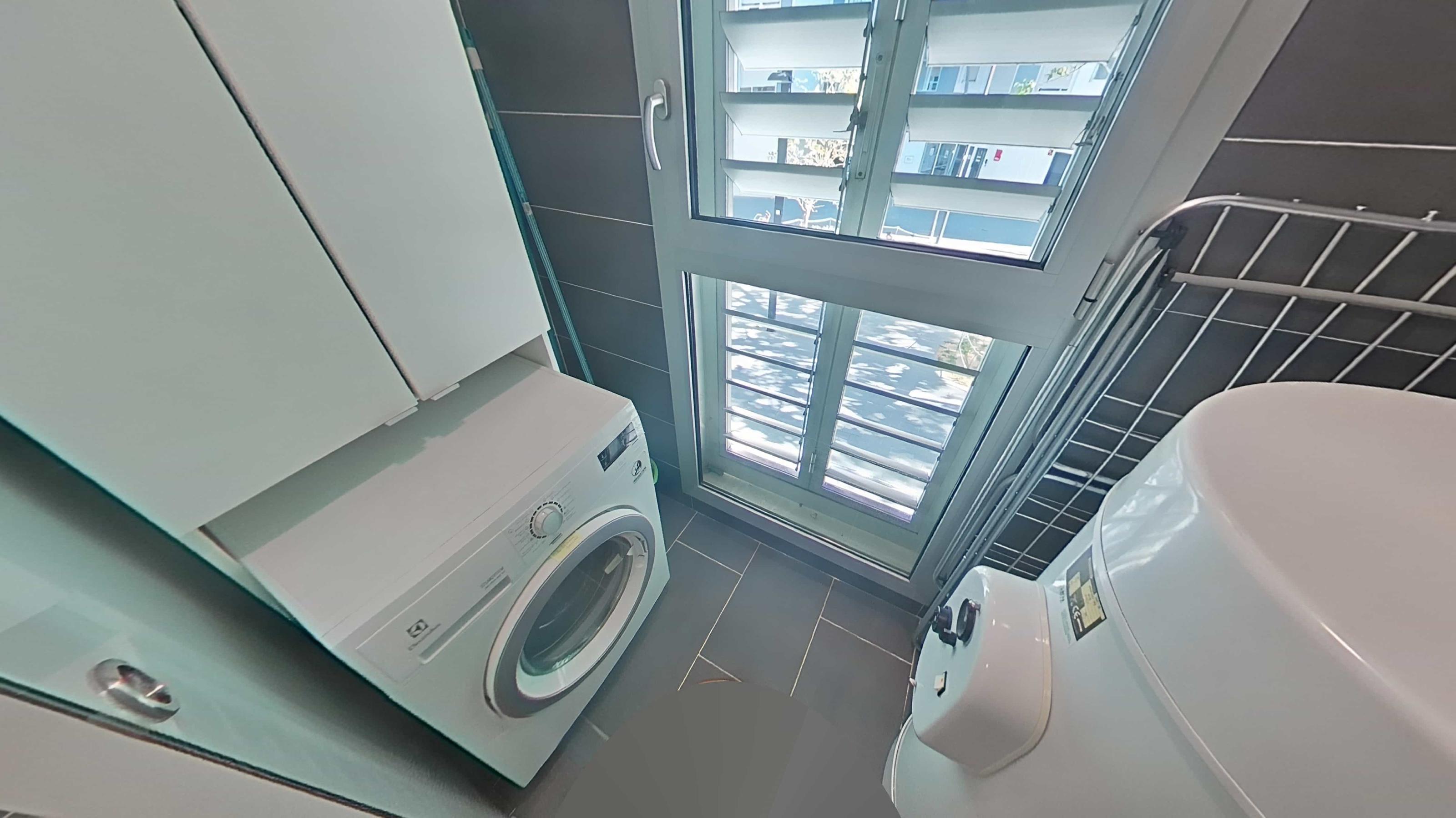 Imagen 38 Piso en venta en Barcelona / Dr. Aiguader - Pg Joan de Borbó