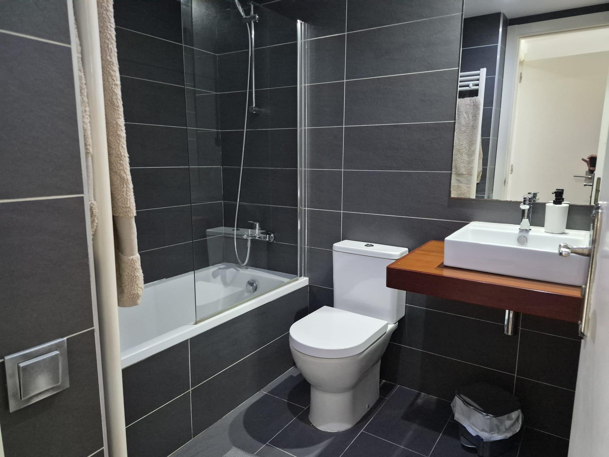 Imagen 7 Piso en venta en Barcelona / Dr. Aiguader - Pg Joan de Borbó