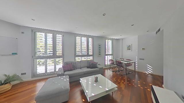Imagen 1 Inmueble 299185 - Piso en venta en Barcelona / Dr. Aiguader - Pg Joan de Borbó