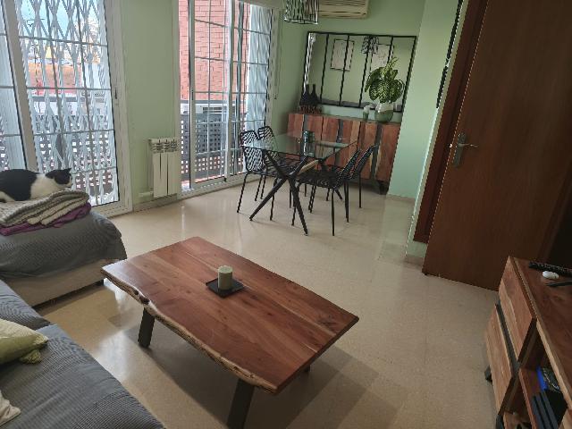 Imagen 8 Inmueble 299611 - Dúplex en venta en Barcelona / Pg. Maragall - Jto. metro Camp de l´Arpa