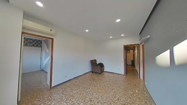 Imagen 2 Inmueble 299722 - Piso en venta en Barcelona / Calle Manigua - Pº Maragall