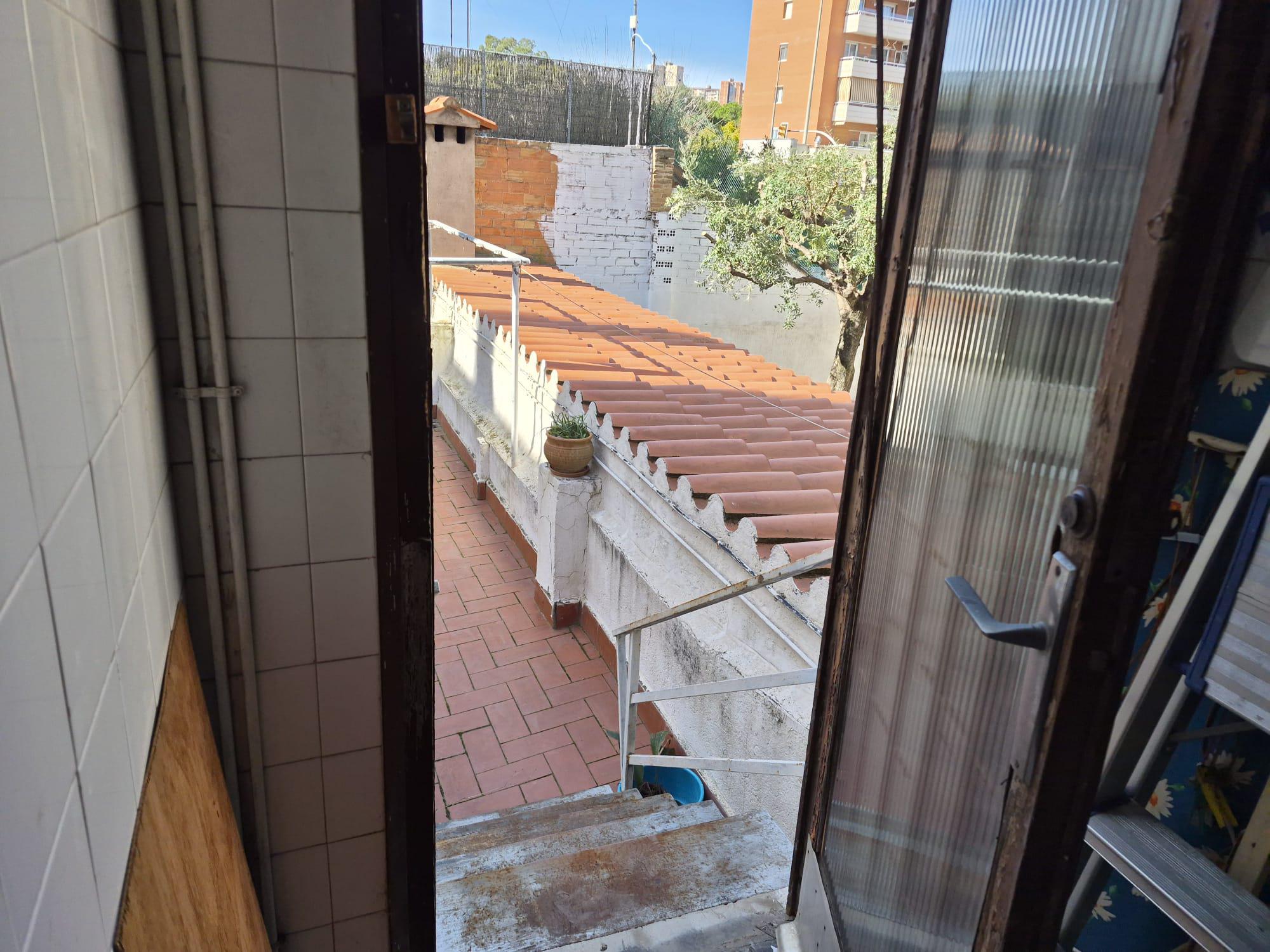 Imagen 33 Casa Pareada en venta en Hospitalet De Llobregat L´ / Hospitalet de Llobregat - Centro ...