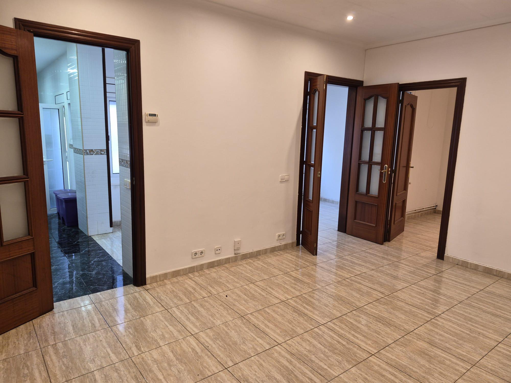 Imagen 13 Casa Pareada en venta en Hospitalet De Llobregat L´ / Hospitalet de Llobregat - Centro ...