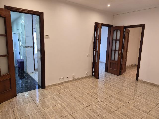 Imagen 13 Inmueble 300217 - Casa Pareada en venta en Hospitalet De Llobregat (L´) / Hospitalet de Llobregat - Centro (...