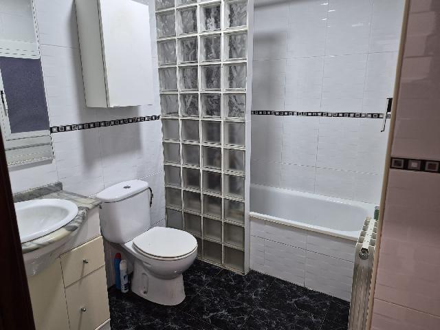 Imagen 9 Inmueble 300217 - Casa Pareada en venta en Hospitalet De Llobregat (L´) / Hospitalet de Llobregat - Centro (...