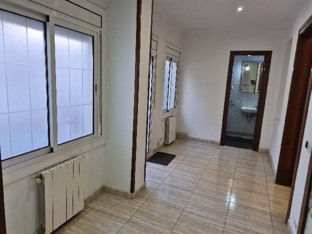 Imagen 3 Inmueble 300217 - Casa Pareada en venta en Hospitalet De Llobregat (L´) / Hospitalet de Llobregat - Centro (...