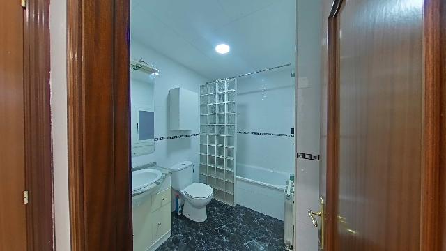 Imagen 26 Inmueble 300394 - Planta Baja en venta en Hospitalet De Llobregat (L´) / Hospitalet de Llogregat - Centro 