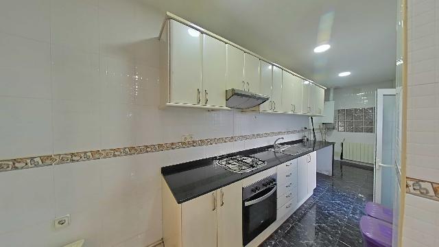Imagen 48 Inmueble 300394 - Planta Baja en venta en Hospitalet De Llobregat (L´) / Hospitalet de Llogregat - Centro 