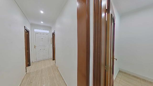 Imagen 20 Inmueble 300394 - Planta Baja en venta en Hospitalet De Llobregat (L´) / Hospitalet de Llogregat - Centro 