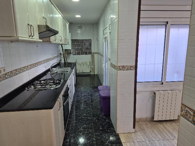 Imagen 15 Inmueble 300394 - Planta Baja en venta en Hospitalet De Llobregat (L´) / Hospitalet de Llogregat - Centro 