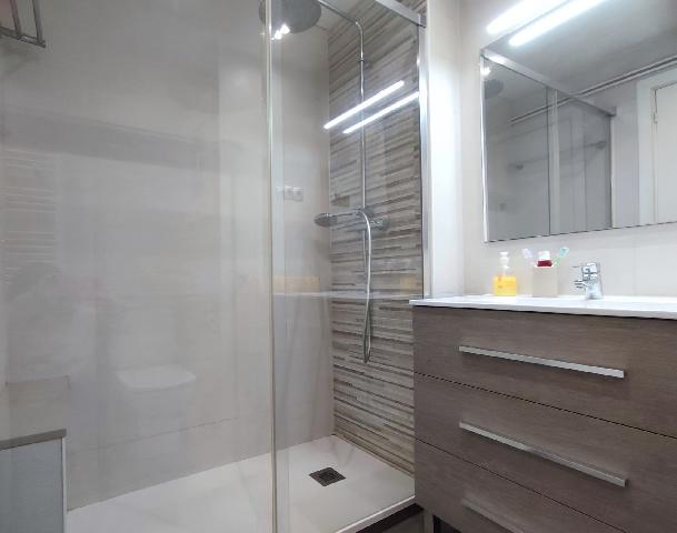 Imagen 5 Inmueble 300517 - Piso en venta en Barcelona / Passatge Ros - metro Teixonera