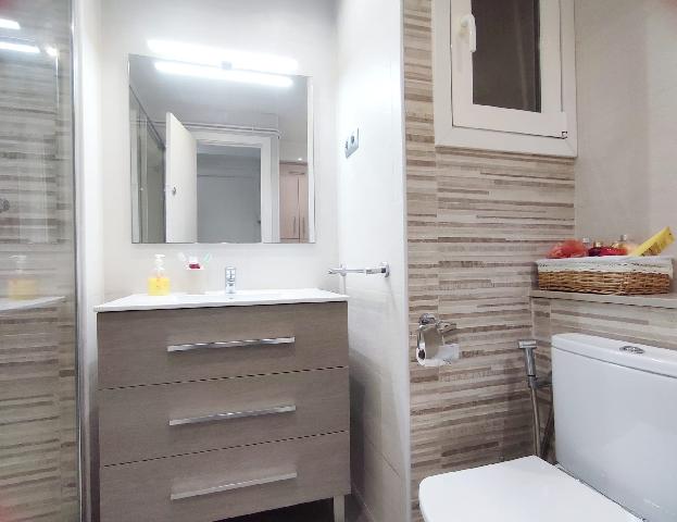 Imagen 17 Inmueble 300517 - Piso en venta en Barcelona / Passatge Ros - metro Teixonera