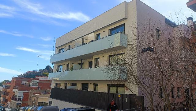 Imagen 2 Inmueble 300613 - Piso en alquiler en Barcelona / Costa Pacheco - Sant Genís dels Agudells