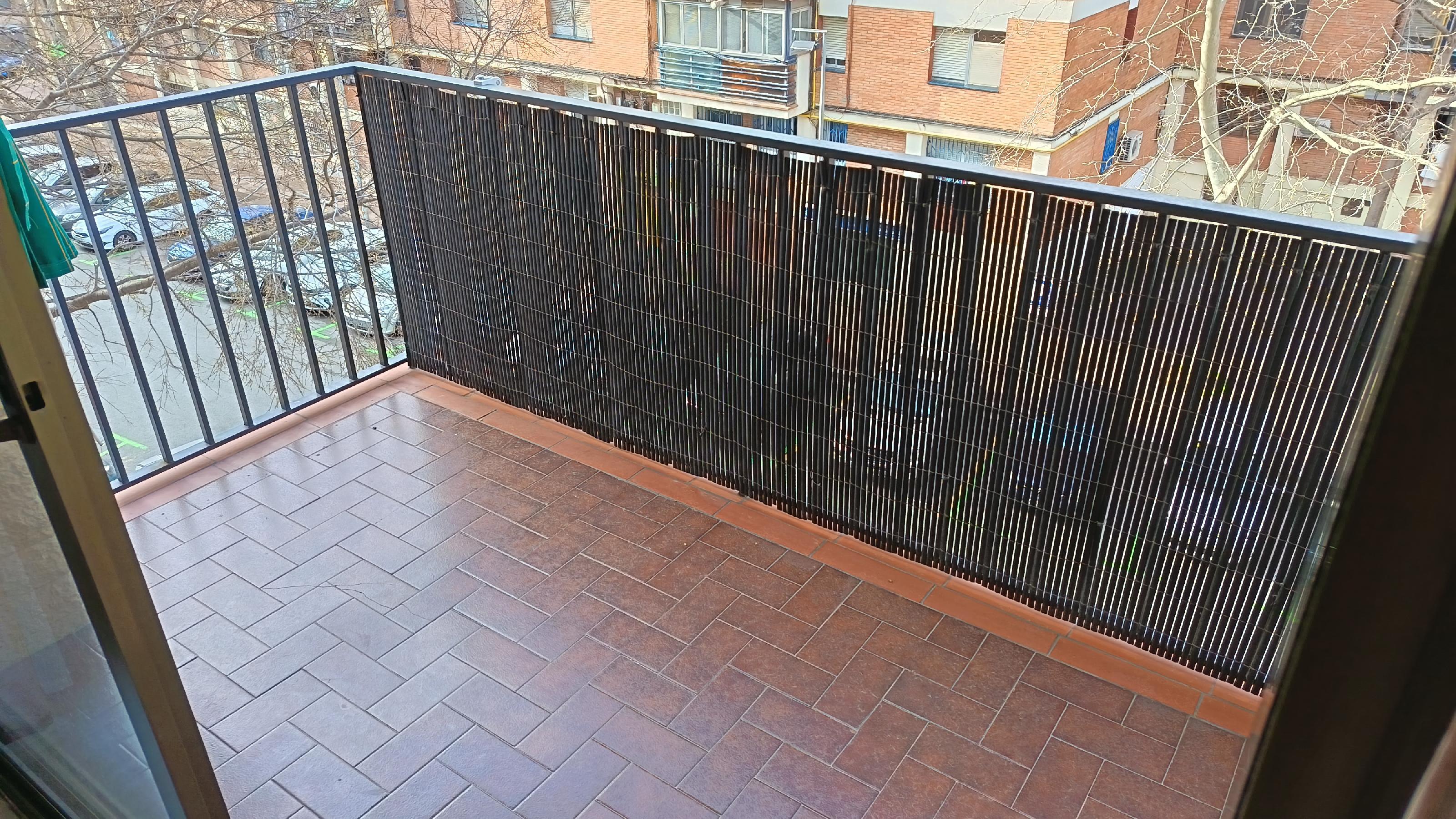 Imagen 1 Piso en venta en Barcelona / Josep Miret - Guipúzcoa