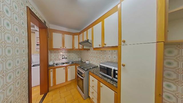 Imagen 38 Inmueble 300914 - Piso en venta en Santa Coloma De Gramenet / Plaça Pau Casals