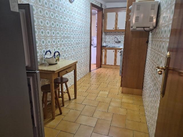 Imagen 10 Inmueble 300914 - Piso en venta en Santa Coloma De Gramenet / Plaça Pau Casals