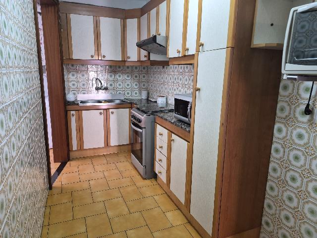 Imagen 3 Inmueble 300914 - Piso en venta en Santa Coloma De Gramenet / Plaça Pau Casals