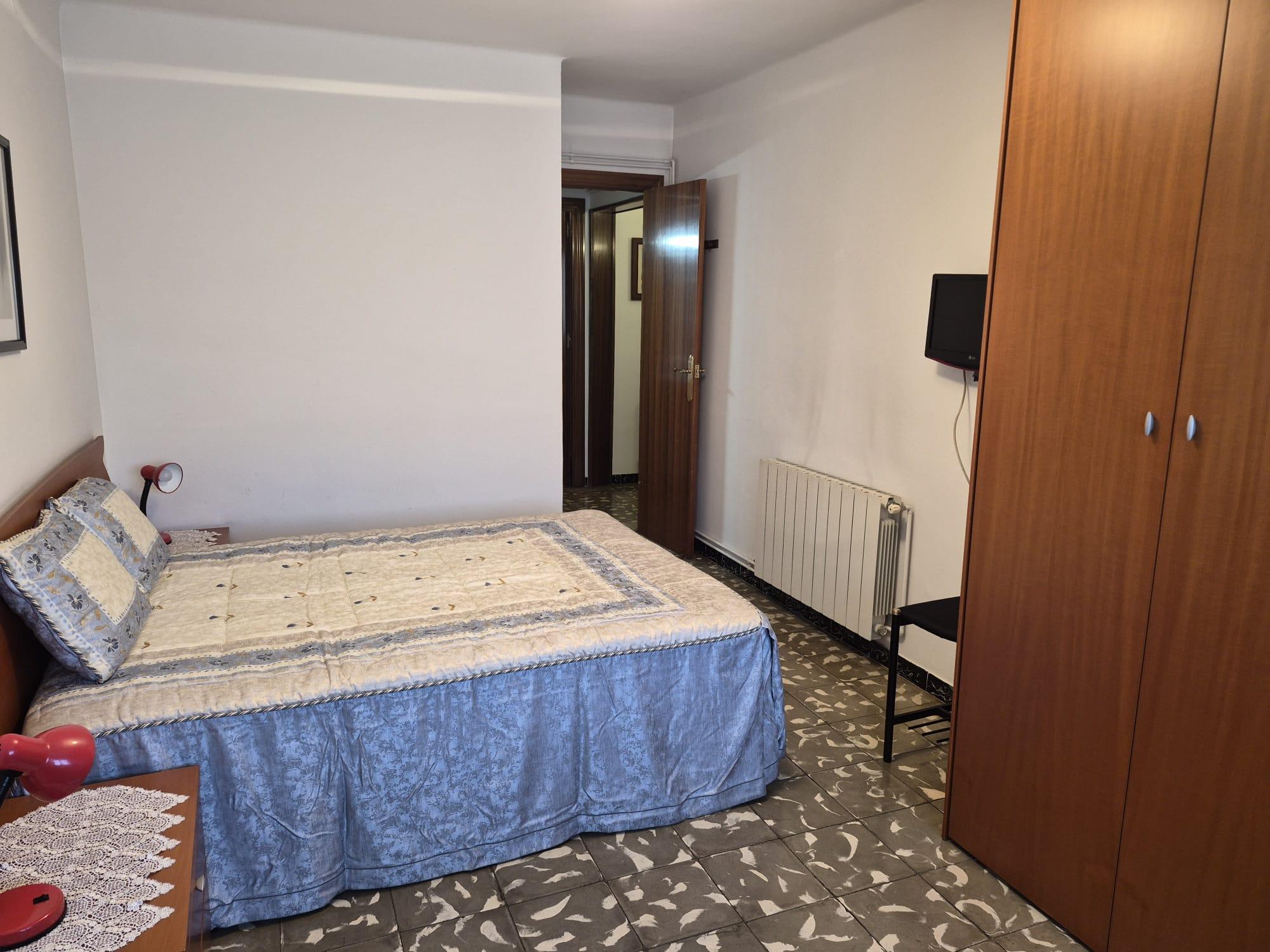 Imagen 14 Piso en venta en Santa Coloma De Gramenet / Plaça Pau Casals