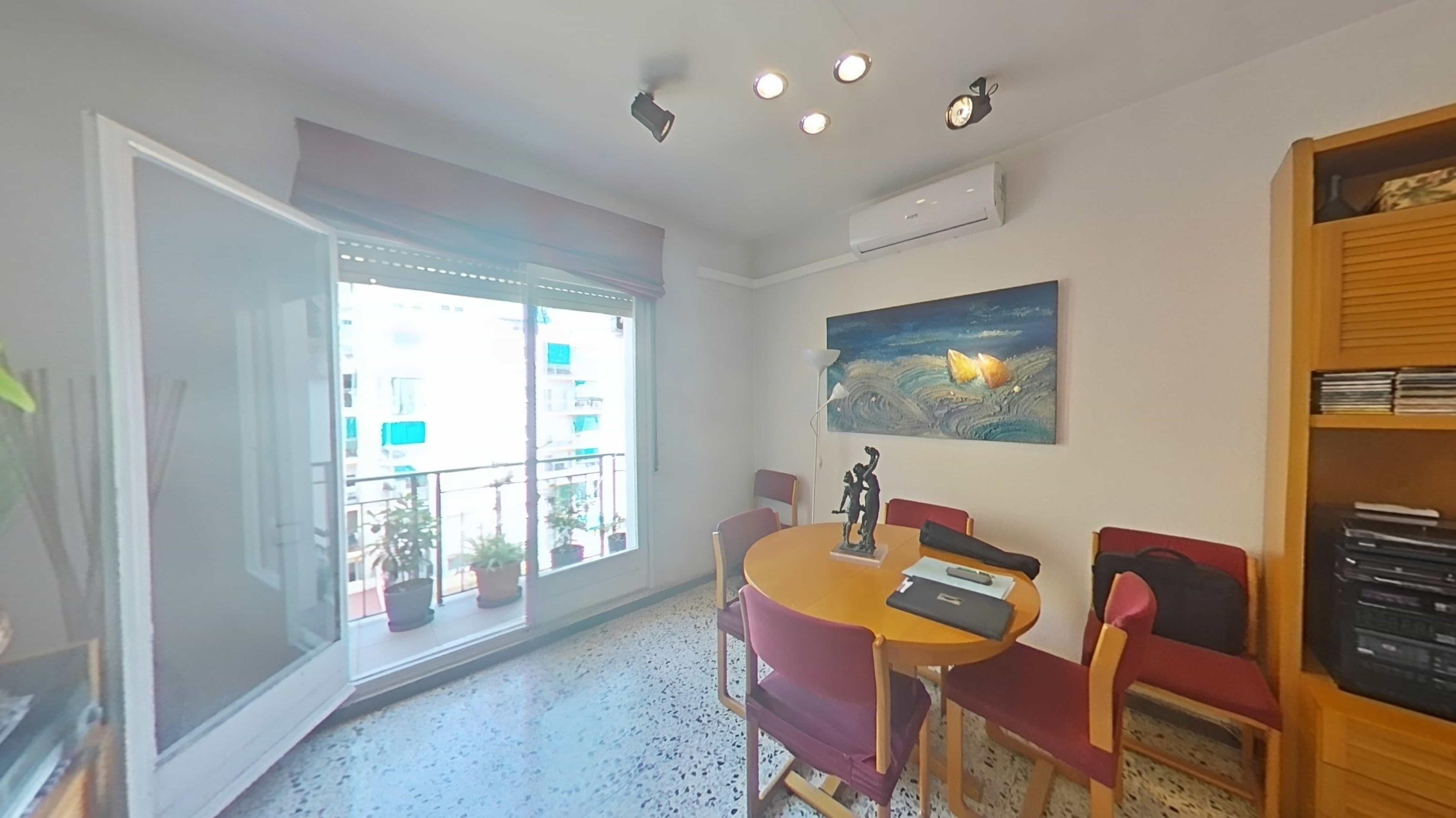 Imagen 5 Piso en venta en Barcelona / Garcilaso - Felip II