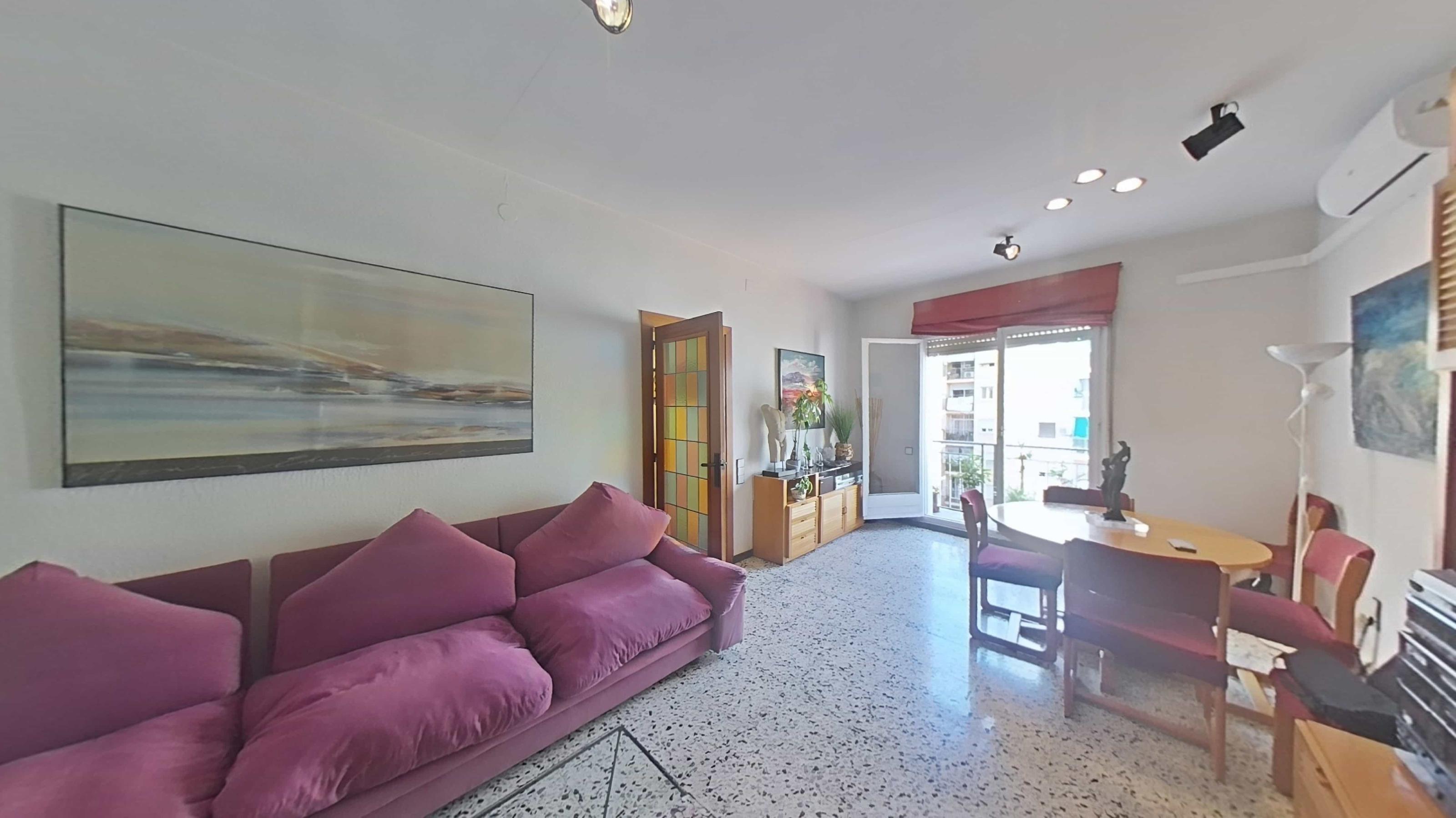 Imagen 2 Piso en venta en Barcelona / Garcilaso - Felip II