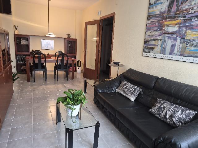 Imagen 1 Inmueble 304824 - Piso en venta en Barcelona / Riera de St Andreu