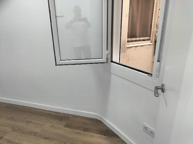 Imagen 8 Inmueble 304882 - Piso en venta en Barcelona / Xiprer - Escornalbou