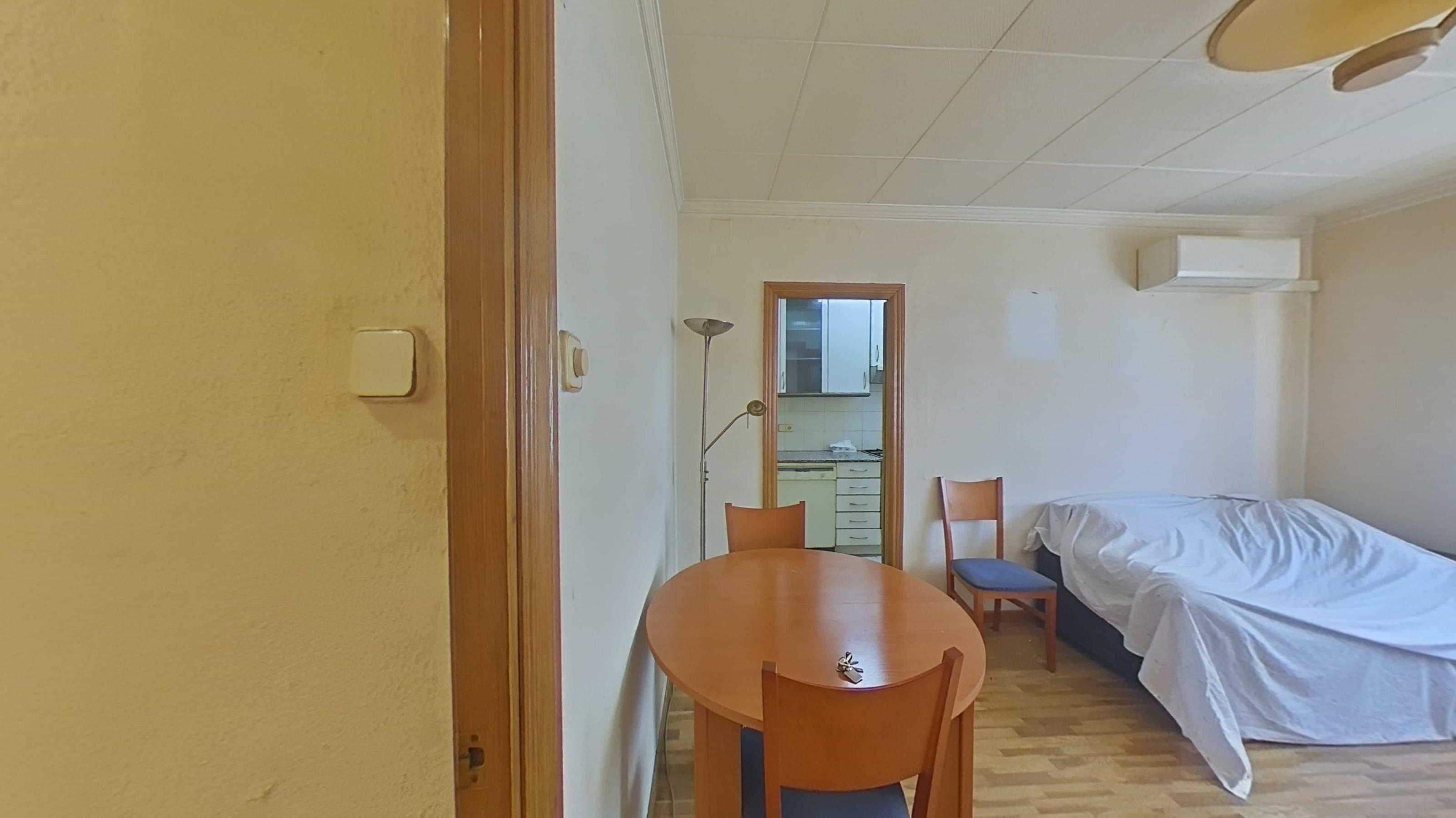 Imagen 39 Piso en venta en Barcelona / Mare de Deu de Montserrat - Vinyals