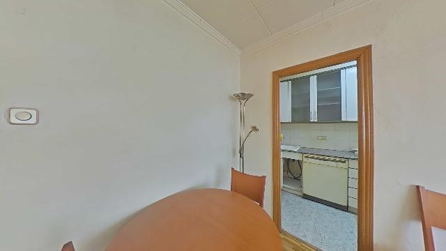Imagen 40 Inmueble 305505 - Piso en venta en Barcelona / Mare de Deu de Montserrat - Vinyals
