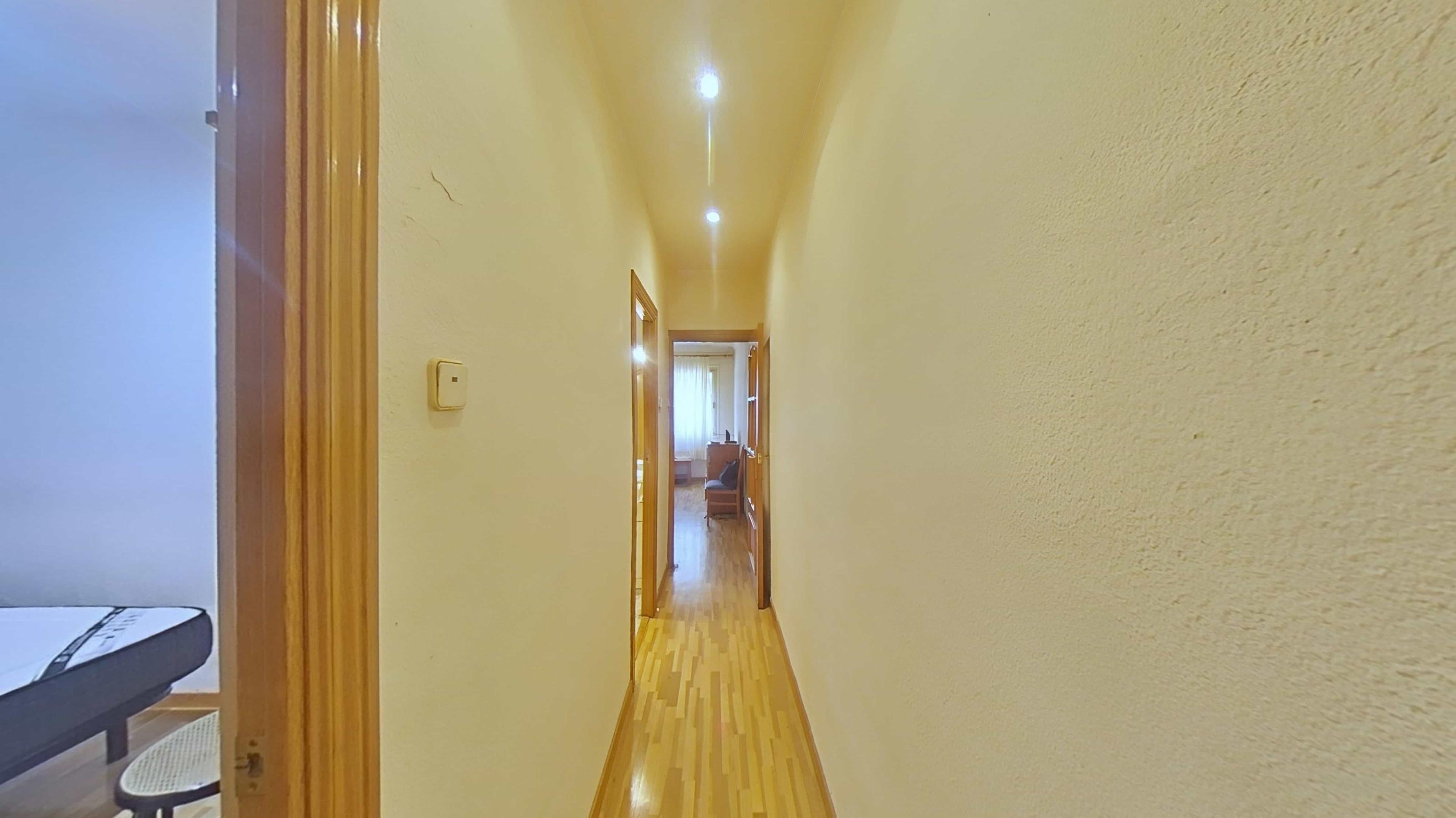 Imagen 27 Piso en venta en Barcelona / Mare de Deu de Montserrat - Vinyals