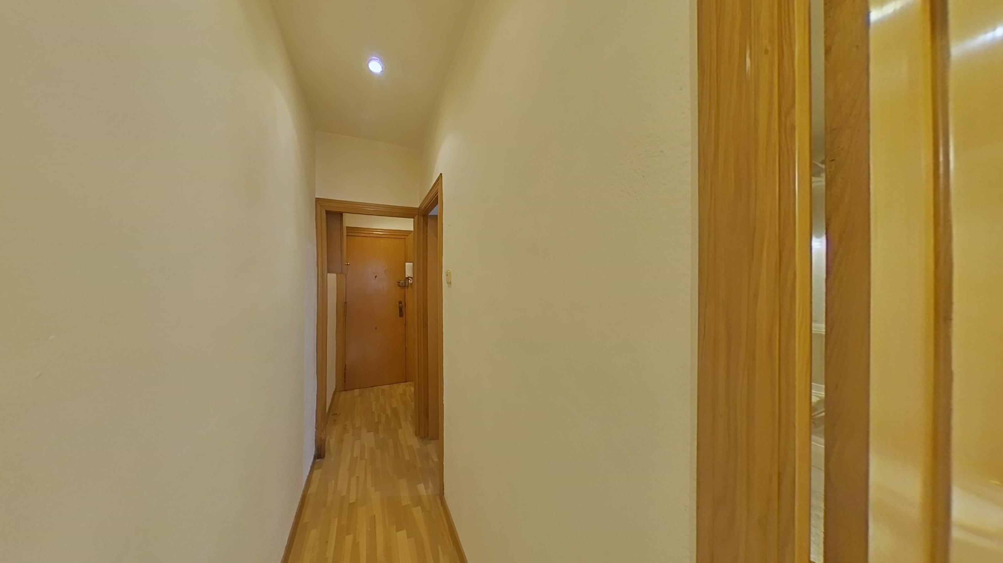 Imagen 36 Piso en venta en Barcelona / Mare de Deu de Montserrat - Vinyals