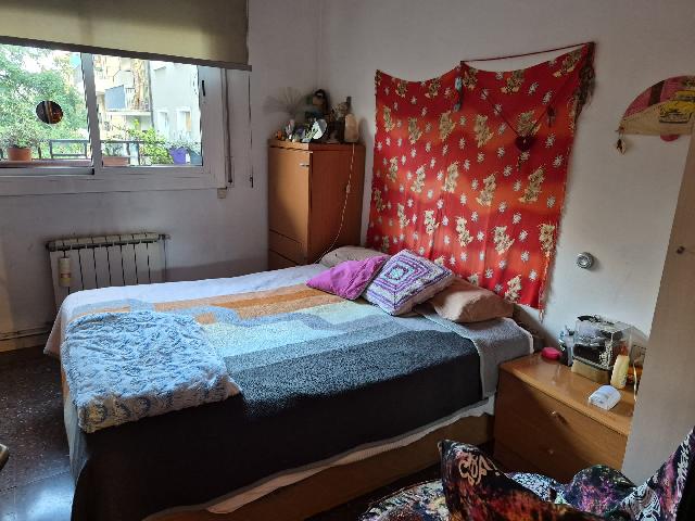 Imagen 10 Inmueble 305794 - Piso en venta en Barcelona / Pza Guinardó - Pje de Llivia