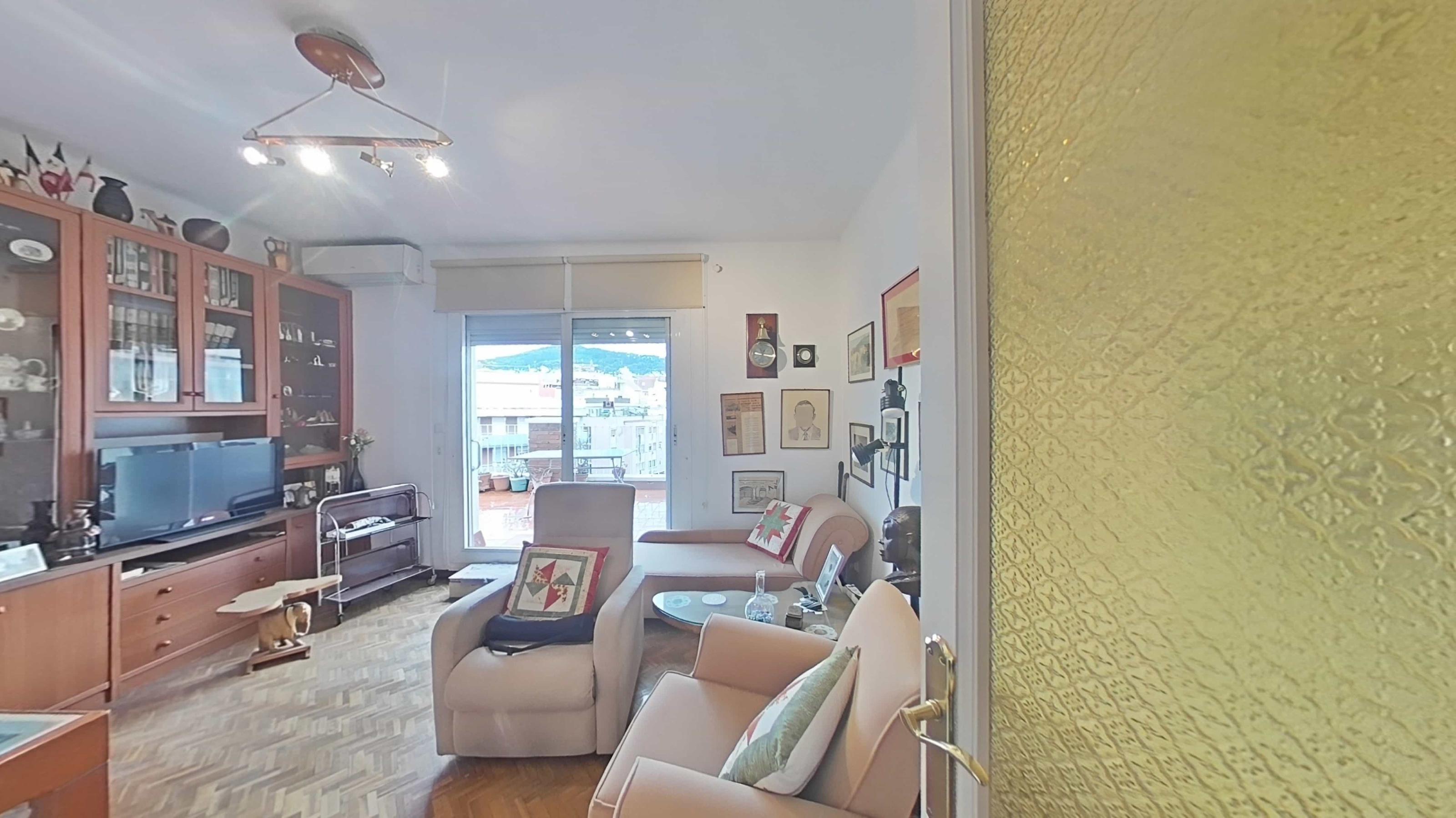 Imagen 8 Ático en venta en Barcelona / Manigua - Pg Maragall