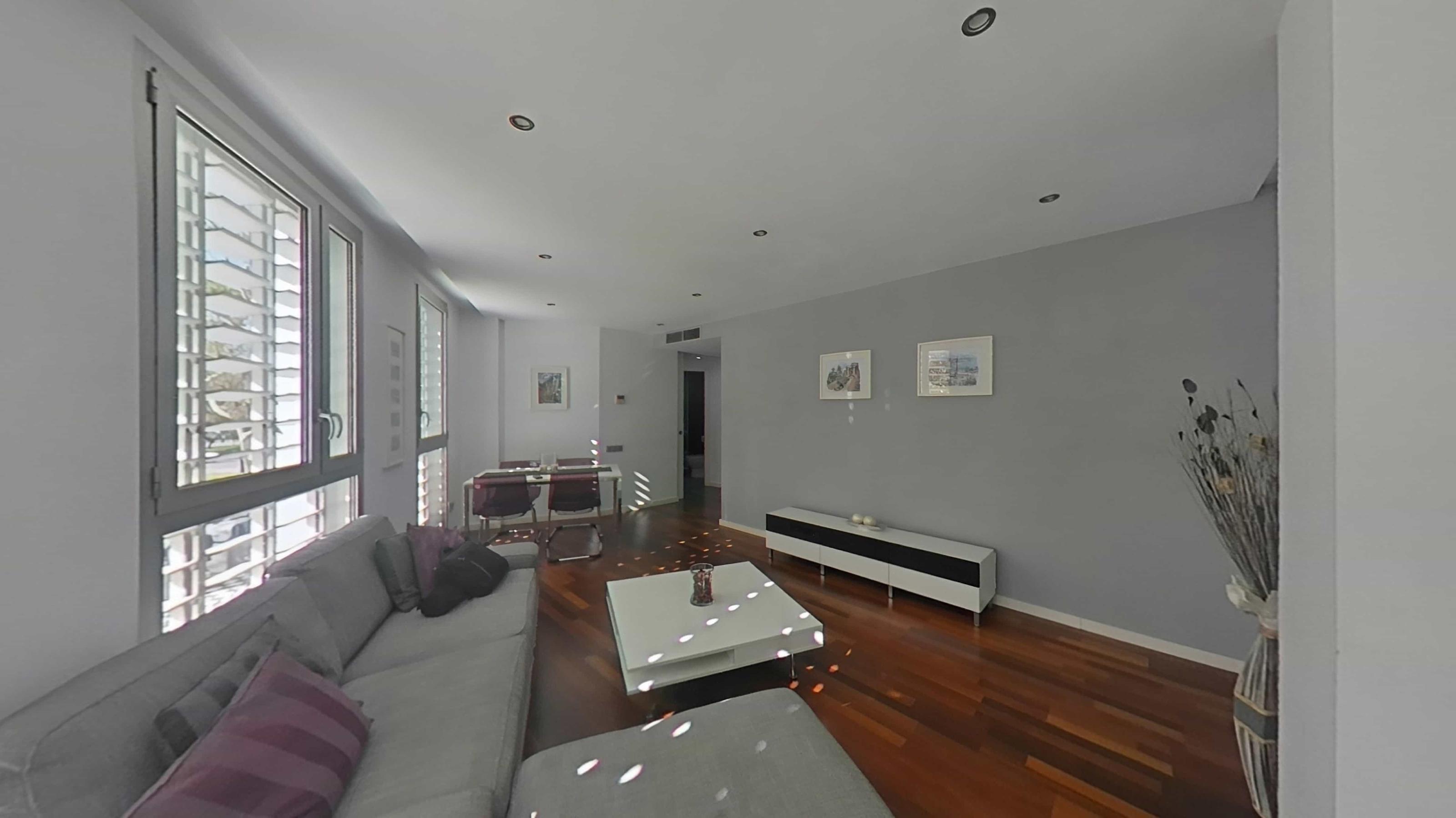 Imagen 3 Piso en venta en Barcelona / Dr. Aiguader - Pg Joan de Borbó