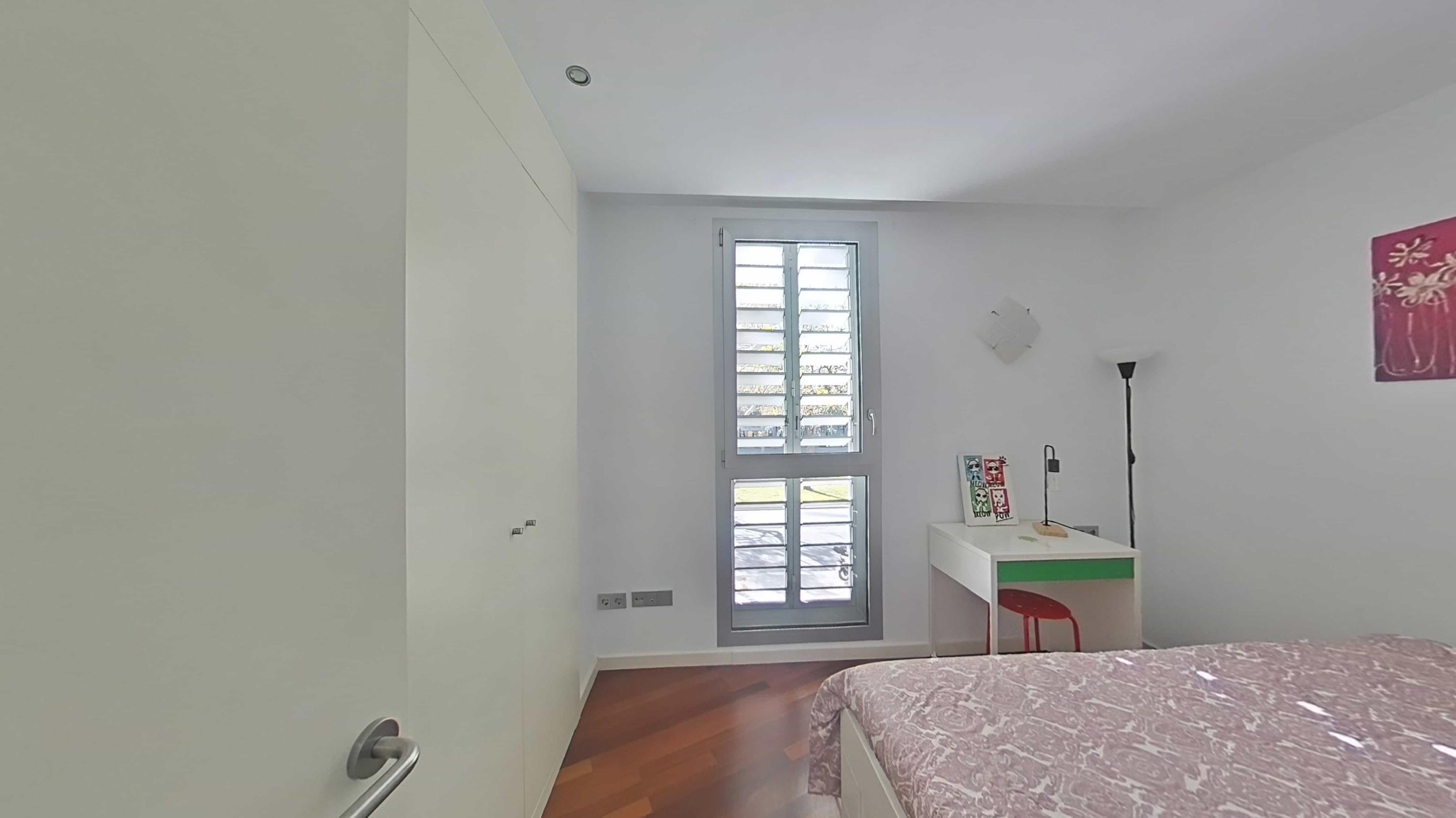 Imagen 22 Piso en venta en Barcelona / Dr. Aiguader - Pg Joan de Borbó