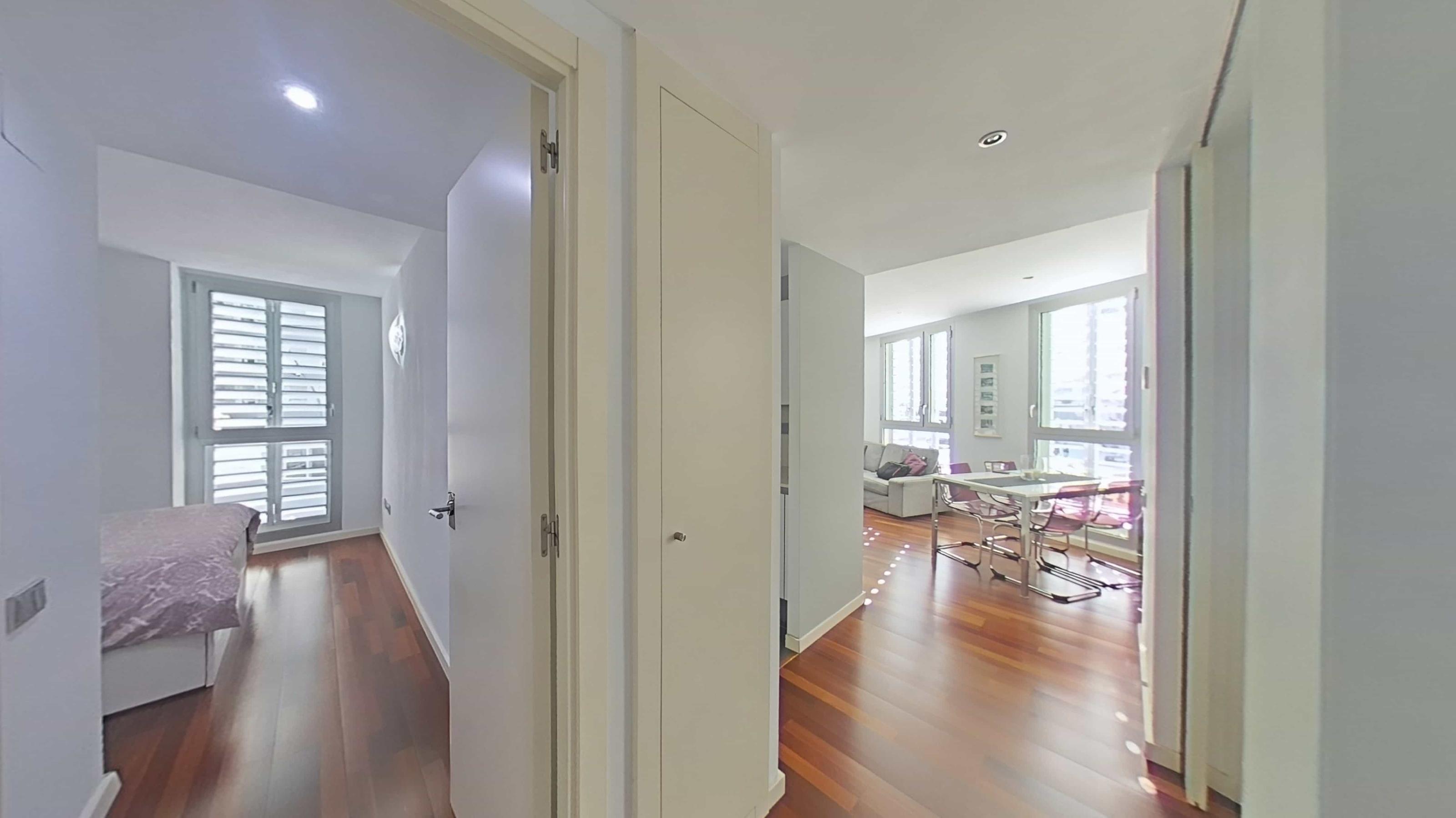 Imagen 9 Piso en venta en Barcelona / Dr. Aiguader - Pg Joan de Borbó