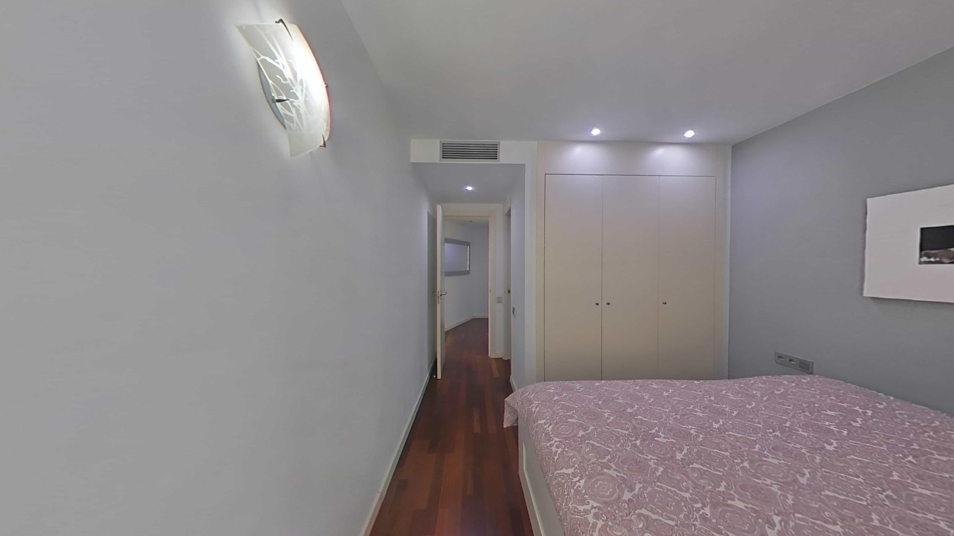 Imagen 26 Piso en venta en Barcelona / Dr. Aiguader - Pg Joan de Borbó