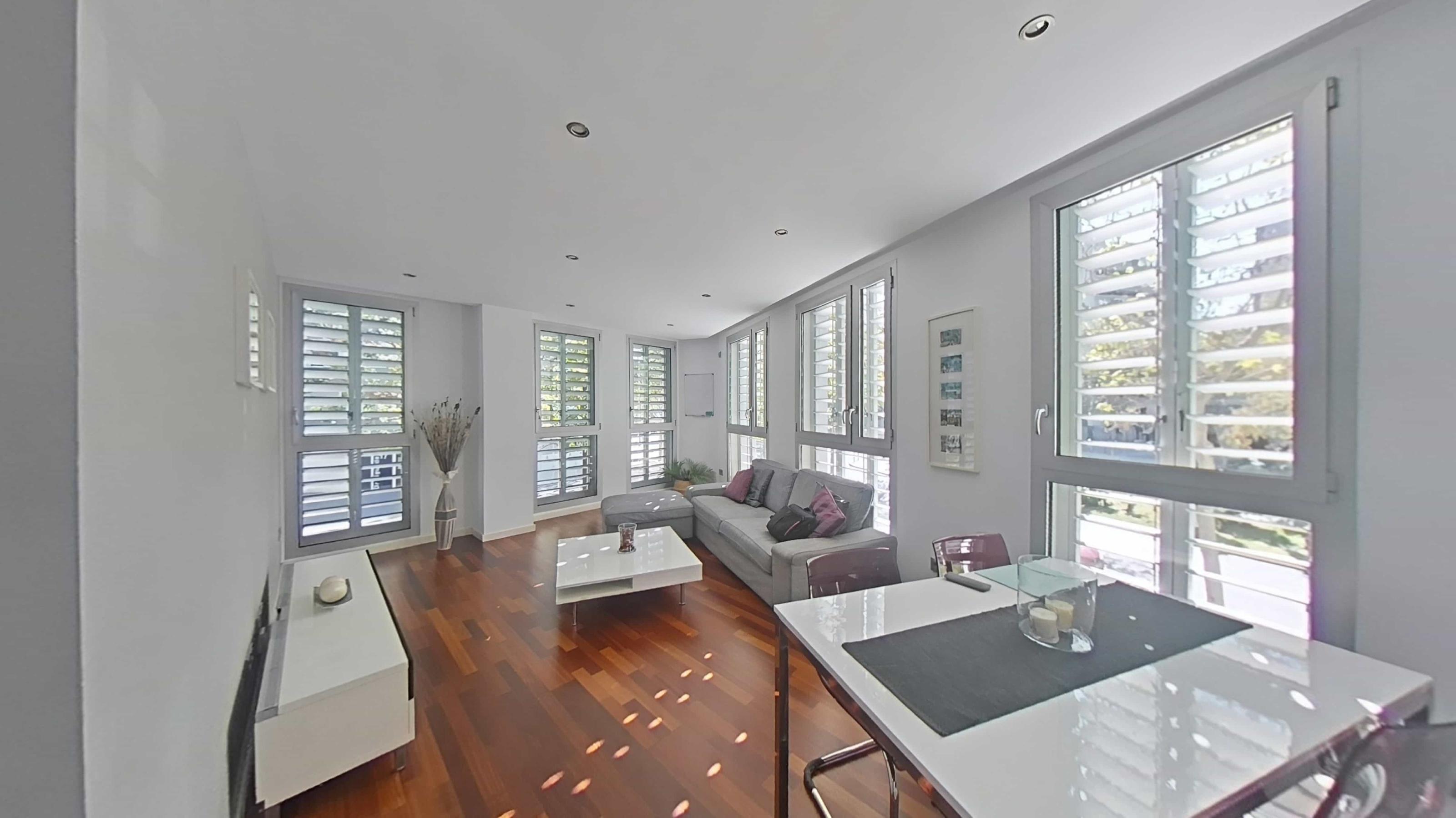 Imagen 6 Piso en venta en Barcelona / Dr. Aiguader - Pg Joan de Borbó