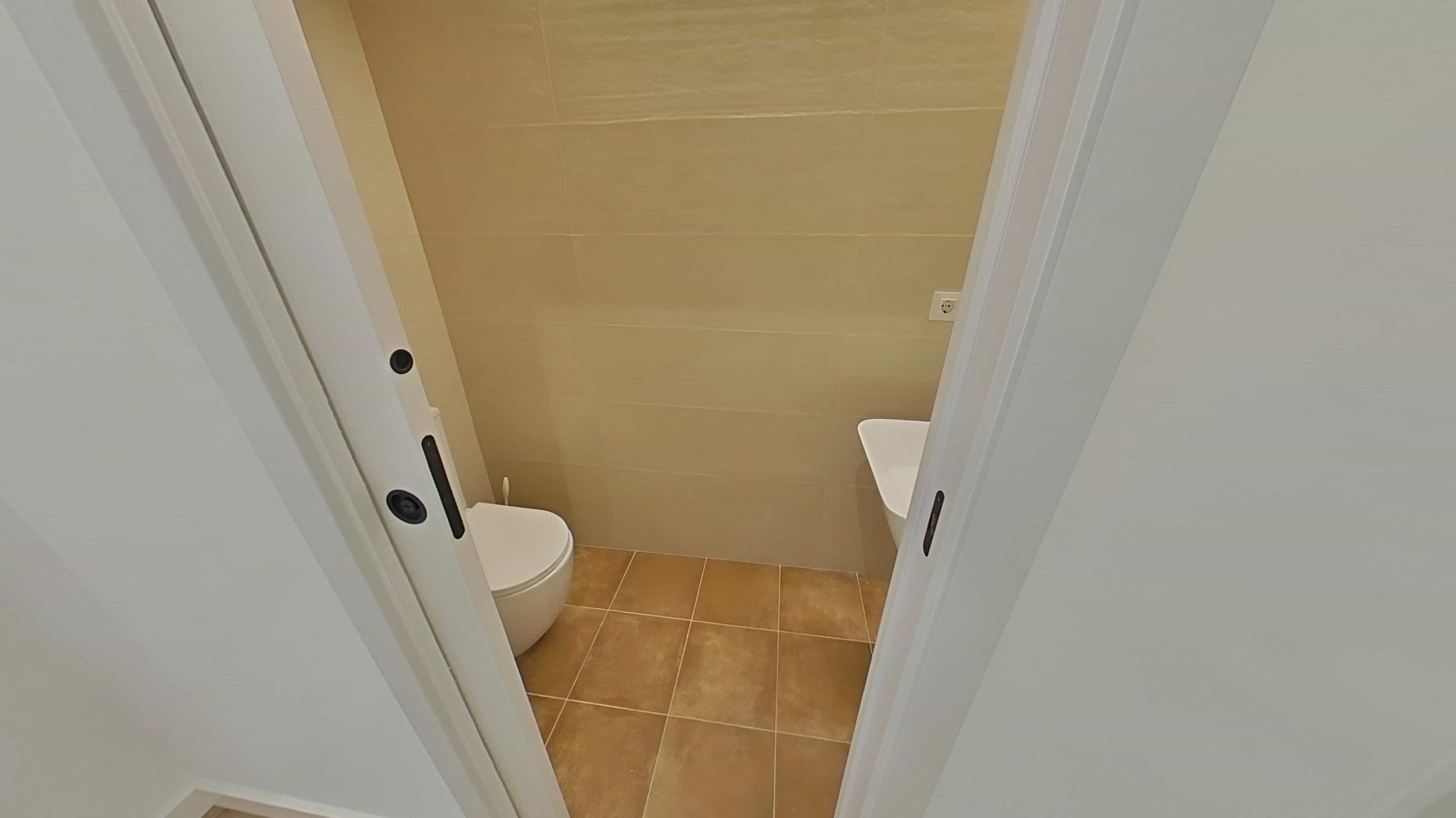 Imagen 20 Piso en venta en Barcelona / Puerto Príncipe - Pinar del Rio